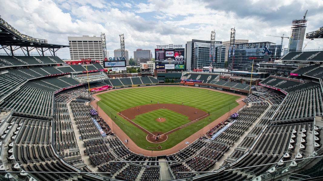 Braves begin new ballpark chapter at SunTrust Park