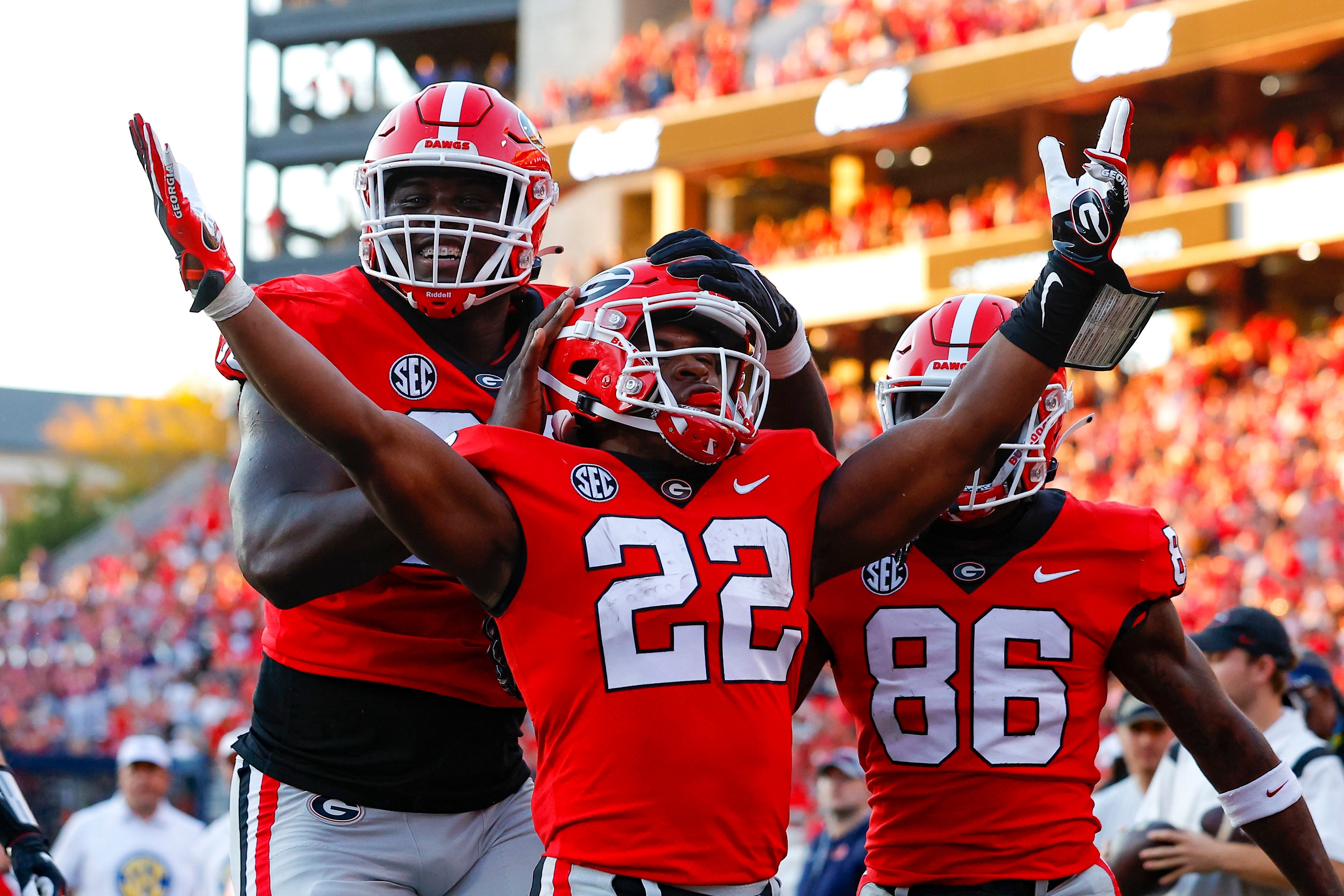 Career day for Carson Beck should inspire even more confidence in Georgia  football offense