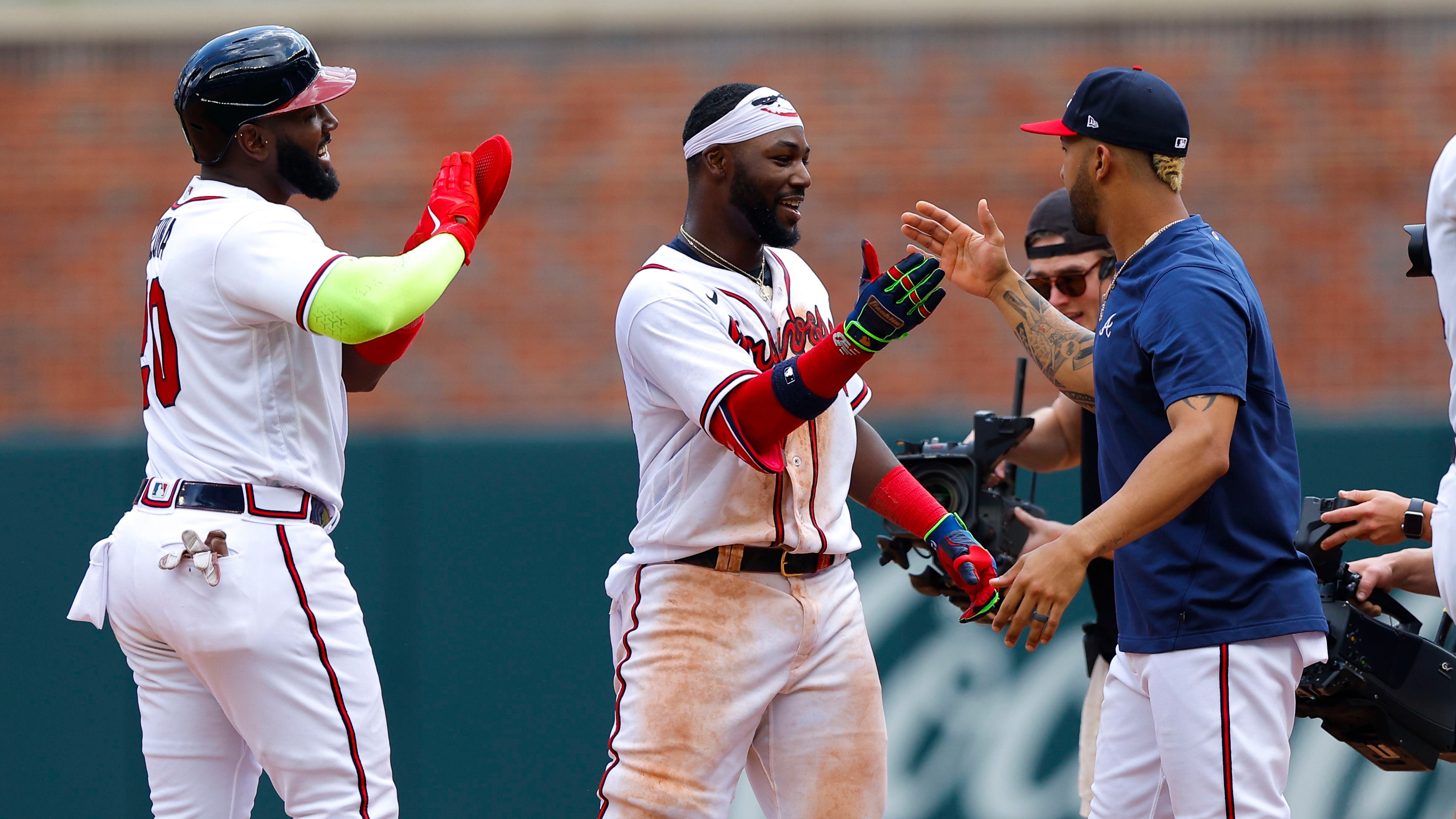 Harris' single in 12th lifts Braves over Orioles 3-2